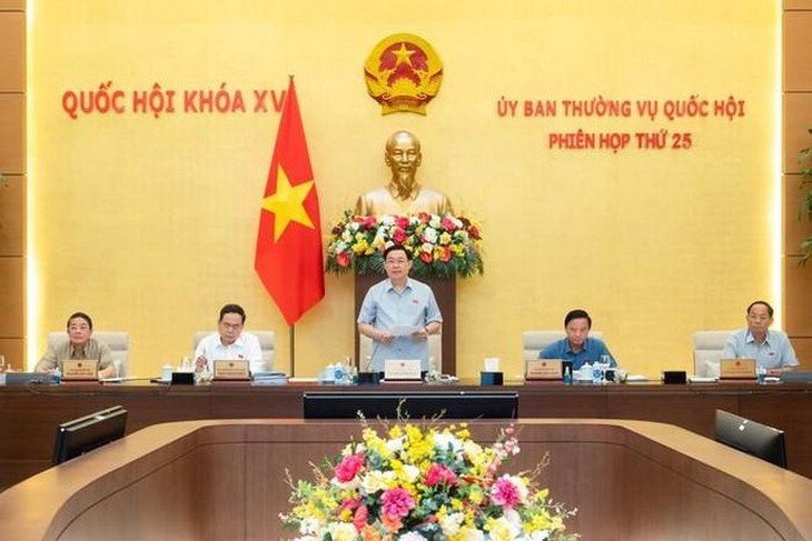 UBTVQH sẽ cho ý kiến về dự án Luật Thủ đô (sửa đổi) tại Phiên họp thứ 26 - Ảnh 1. UBTVQH sẽ cho ý kiến về dự án Luật Thủ đô (sửa đổi) tại Phiên họp thứ 26 - Ảnh 1.