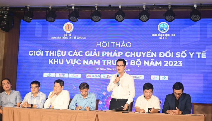 Nhiều giải pháp hay cho công cuộc chuyển đổi số y tế khu vực Nam Trung Bộ - Ảnh 1. Nhiều giải pháp hay cho công cuộc chuyển đổi số y tế khu vực Nam Trung Bộ - Ảnh 1.