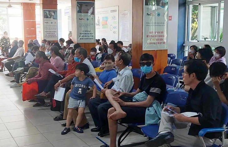 Sở Y tế Đà Nẵng “báo động” tình trạng đau mắt đỏ - Ảnh 1.