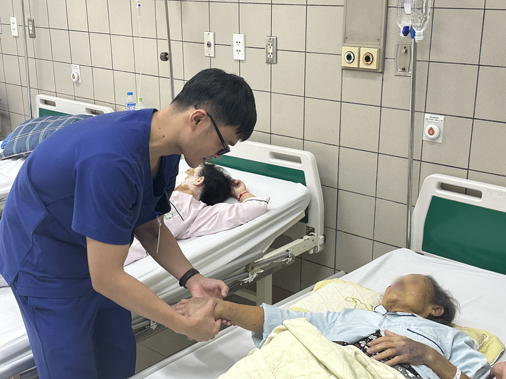 Điều cần tuyệt đối tránh nếu không muốn bị sỏi túi mật- Ảnh 2. Điều cần tuyệt đối tránh nếu không muốn bị sỏi túi mật- Ảnh 2.