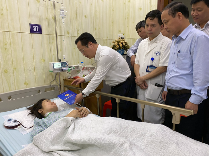 Ngành Giáo dục sẻ chia với học sinh, sinh viên và giáo viên trong vụ cháy - Ảnh 1. Ngành Giáo dục sẻ chia với học sinh, sinh viên và giáo viên trong vụ cháy - Ảnh 1.