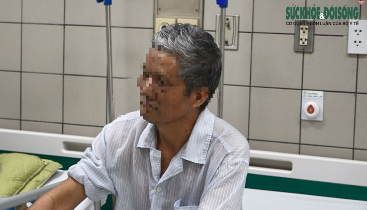 Người đàn ông nhập viện vì sỏi túi mật lâu năm không điều trị gây biến chứng - Ảnh 2. Người đàn ông nhập viện vì sỏi túi mật lâu năm không điều trị gây biến chứng - Ảnh 2.