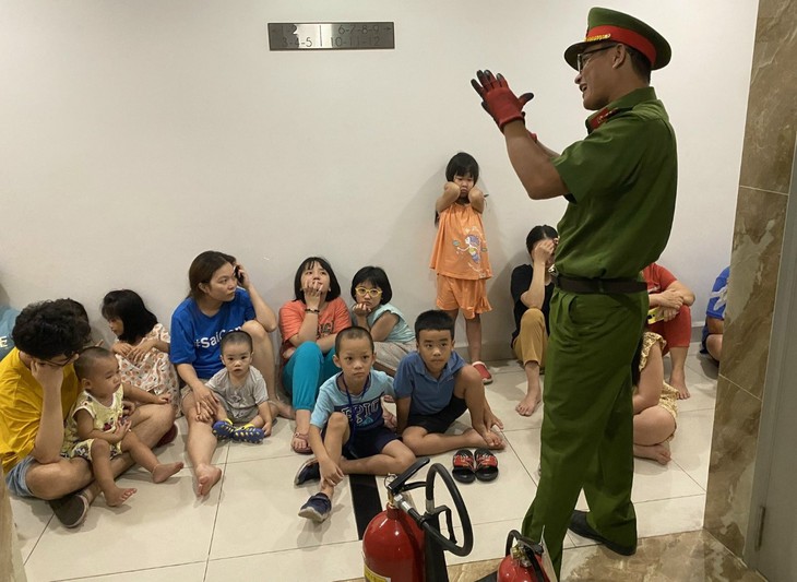 Sau vụ cháy chung cư mini Hà Nội: Bình Dương xử lý nghiêm các hành vi vi phạm PCCC - Ảnh 1. Sau vụ cháy chung cư mini Hà Nội: Bình Dương xử lý nghiêm các hành vi vi phạm PCCC - Ảnh 1.