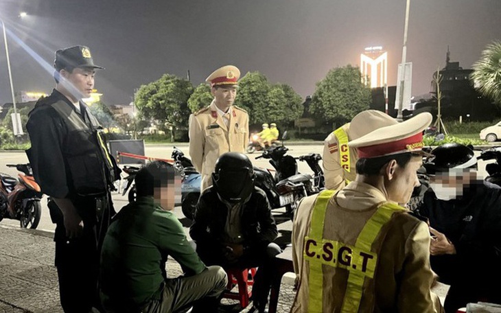 Một Chủ tịch huyện ở Huế lái xe vi phạm nồng độ cồn