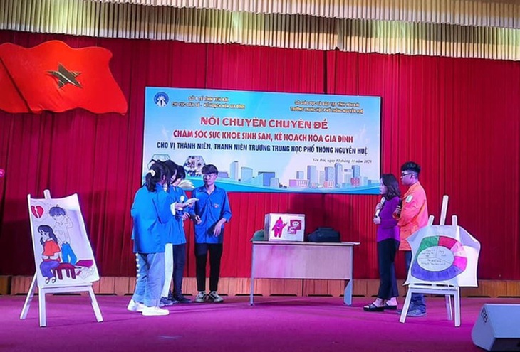 Tạo môi trường xã hội thuận lợi cho việc bảo vệ, chăm sóc và nâng cao sức khỏe vị thành niên - Ảnh 1.