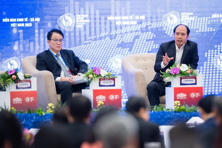 Nhiều chính sách ban hành kịp thời hỗ trợ người dân khắc phục hậu quả đại dịch COVID-19 - Ảnh 3.
