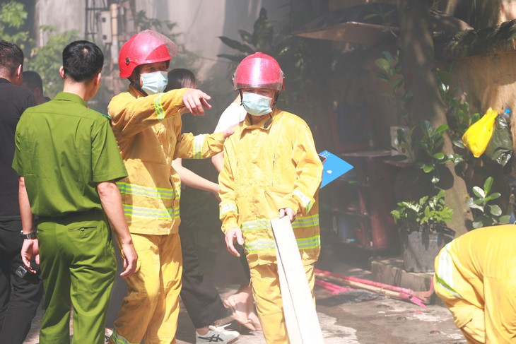 Hàng nghìn nhà trọ tại một quận ở Hà Nội không có lối thoát nạn, vi phạm PCCC- Ảnh 2. Hàng nghìn nhà trọ tại một quận ở Hà Nội không có lối thoát nạn, vi phạm PCCC- Ảnh 2.