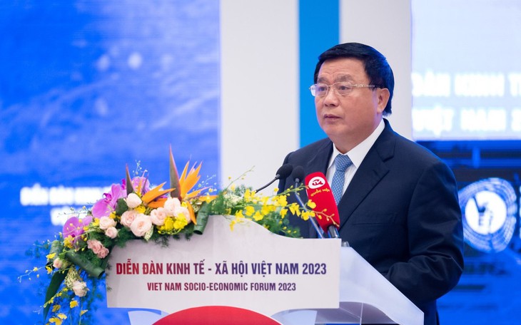 Những khó khăn của nền kinh tế không thể khắc phục trong "một sớm, một chiều"