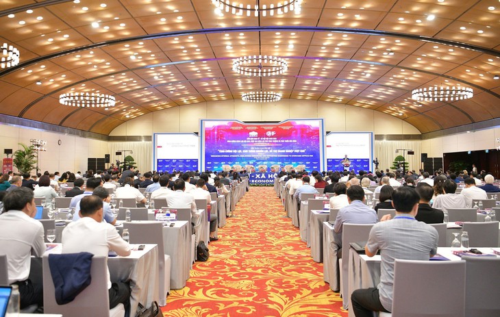 Những khó khăn của nền kinh tế Việt Nam không thể khắc phục trong 'một sớm, một chiều' - Ảnh 1.