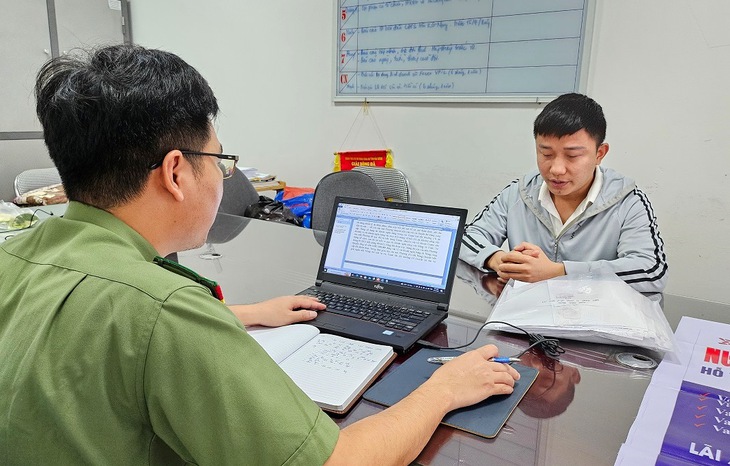 Vay vốn để làm ăn, nam thanh niên Hải Dương bị lừa hơn 8 tỷ đồng từ gã nhân viên ngân hàng 'rởm'  - Ảnh 1.