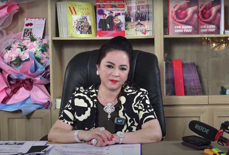 Ca sĩ Vy Oanh, Đàm Vĩnh Hưng sẽ tham dự phiên tòa xét xử bà Nguyễn Phương Hằng - Ảnh 3. Ca sĩ Vy Oanh, Đàm Vĩnh Hưng sẽ tham dự phiên tòa xét xử bà Nguyễn Phương Hằng - Ảnh 3.