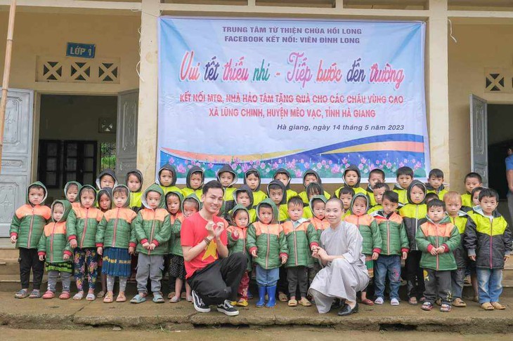Chùa Hồi Long, nơi mái nhà chung của trẻ mồ côi - Ảnh 4.