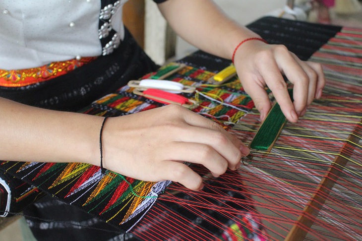 Nghệ An: Nhiều mô hình sinh kế "đuổi" cái nghèo cho phụ nữ dân tộc thiểu số- Ảnh 1.