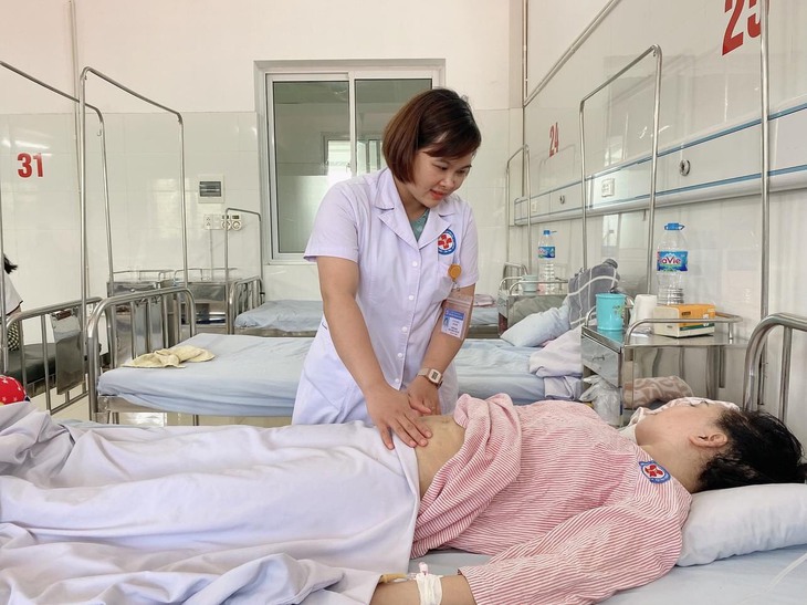 Quảng Ninh: Sản phụ mang song thai hiếm gặp - Ảnh 1.