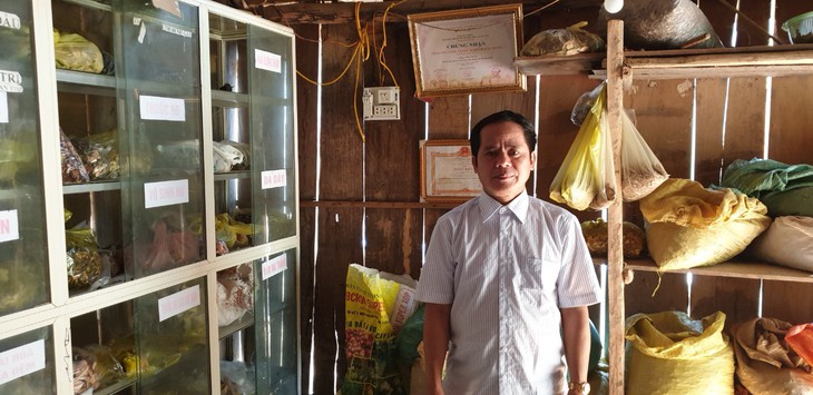 Lương y người Dao giữ gìn vốn quý dược liệu ở xứ Thanh - Ảnh 1.
