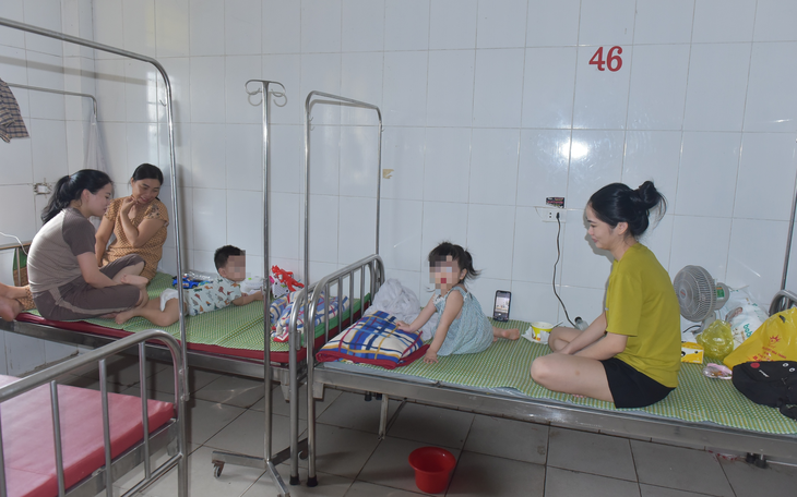 Nhiều trẻ mầm non nhập viện nghi bị ngộ độc