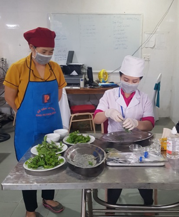 Sơn La phát hiện nhiều cơ sở vi phạm liên quan đến vấn đề an toàn thực phẩm trên địa bàn từ đầu năm - Ảnh 1.