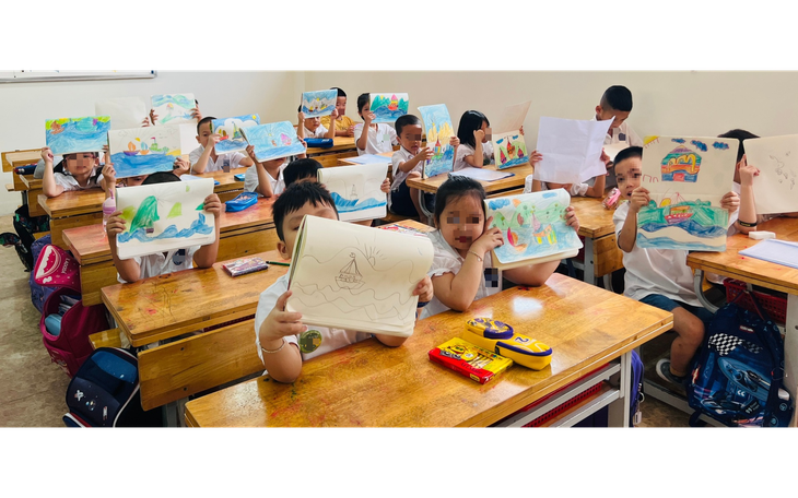 Học thêm chèn vào lịch học chính, trẻ không học phụ huynh sẽ phải đón về