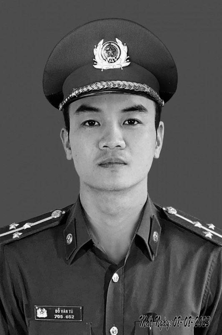 Truy thăng quân hàm Thượng úy cho Trung úy công an hy sinh khi làm nhiệm vụ ở Thái Bình - Ảnh 1.