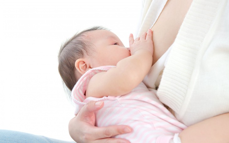 Bí quyết để mẹ cho con bú đúng cách, đủ dinh dưỡng để trẻ phát triển toàn diện
