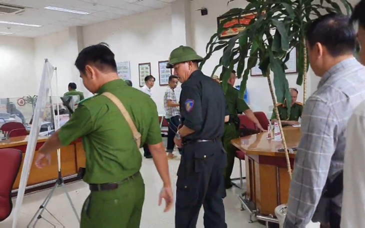 Xách súng tự chế vào cướp ngân hàng tại PGD Agribank, đối tượng nhanh chân tẩu thoát