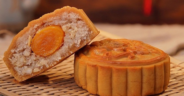 Độc lạ bánh Trung thu nhân xôi xéo, ô mai... khiến nhiều người "mắt chữ A  mồm chữ O"