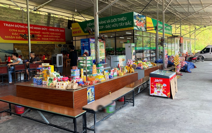 1 trạm dừng nghỉ tại Lào Cai có thể bị cưỡng thế phá bỏ vì hoạt động chui - Ảnh 3. 1 trạm dừng nghỉ tại Lào Cai có thể bị cưỡng thế phá bỏ vì hoạt động chui - Ảnh 3.