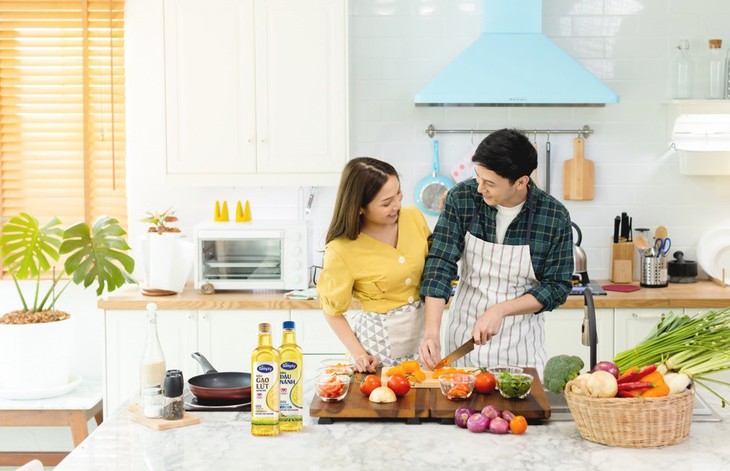 Thời buổi thắt chặt chi tiêu, đừng chi li cho những khoản chi sức khỏe - Ảnh 3.
