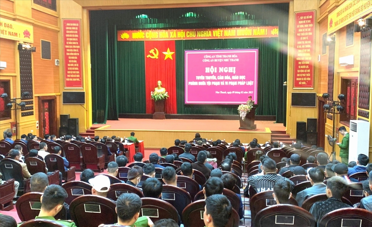Nhiều hoạt động tuyên truyền cụ thể, ý nghĩa về pháp luật đến đồng bào dân tộc thiểu số và miền núi- Ảnh 1. Nhiều hoạt động tuyên truyền cụ thể, ý nghĩa về pháp luật đến đồng bào dân tộc thiểu số và miền núi- Ảnh 1.