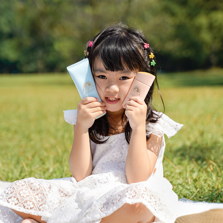 Chọn kem chống nắng chuẩn, bố mẹ có thêm "trợ thủ" bảo vệ làn da con trẻ - Ảnh 3.