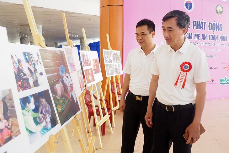 Thứ trưởng Bộ Y tế kêu gọi quan tâm chăm sóc phụ nữ mang thai và trẻ em - Ảnh 2. Thứ trưởng Bộ Y tế kêu gọi quan tâm chăm sóc phụ nữ mang thai và trẻ em - Ảnh 2.
