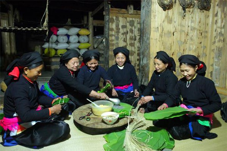 Người dân tộc La Chí chung tay xóa bỏ hủ tục lạc hậu - Ảnh 1.