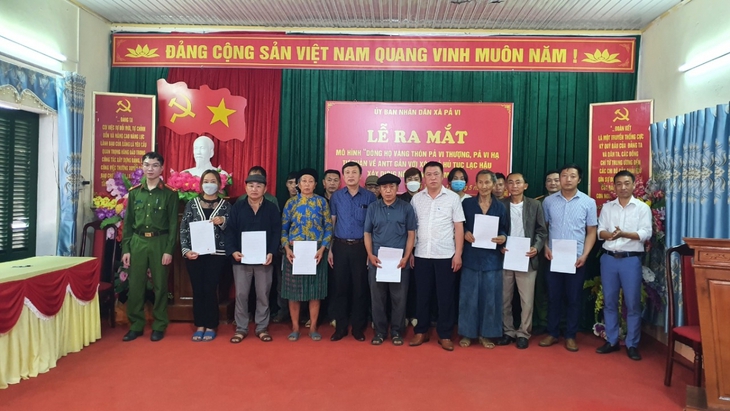 Các dòng họ ở đồng bào vùng cao đi đầu đấu tranh xóa bỏ hủ tục ảnh hưởng tới sức khỏe, mất an toàn thực phẩm - Ảnh 1.