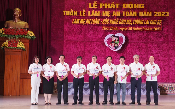 Tuần lễ Làm mẹ an toàn năm 2023: Sức khỏe cho mẹ, tương lai cho bé