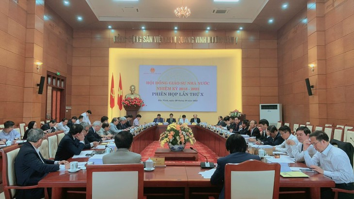 Năm nay, nhiều ngành có số ứng viên giáo sư và phó giáo sư tăng gấp đôi - Ảnh 1. Năm nay, nhiều ngành có số ứng viên giáo sư và phó giáo sư tăng gấp đôi - Ảnh 1.