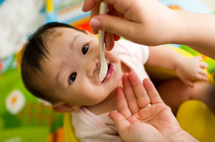 Hiểu đúng về dinh dưỡng cho trẻ dưới 5 tuổi - Ảnh 1. Hiểu đúng về dinh dưỡng cho trẻ dưới 5 tuổi - Ảnh 1.