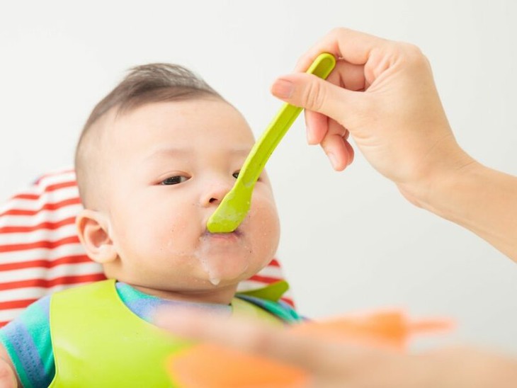 Dinh dưỡng cho từng giai đoạn phát triển của trẻ - Ảnh 1.