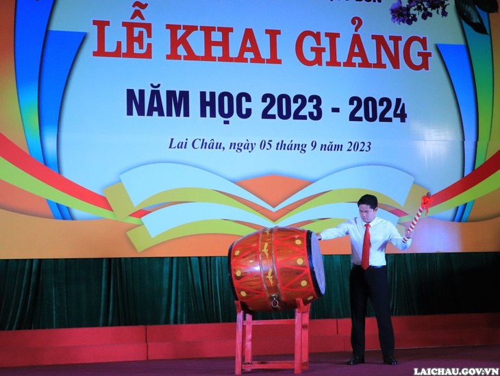 Trên 151.000 học sinh tỉnh Lai Châu bước vào năm học mới 2023 - 2024 - Ảnh 3. Trên 151.000 học sinh tỉnh Lai Châu bước vào năm học mới 2023 - 2024 - Ảnh 3.