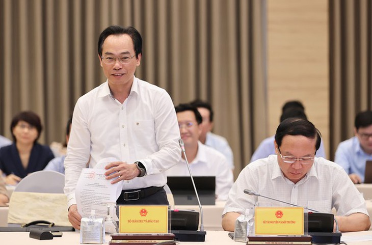 Hầu hết bộ, ngành, địa phương đồng ý bỏ thi thăng hạng viên chức - Ảnh 2.