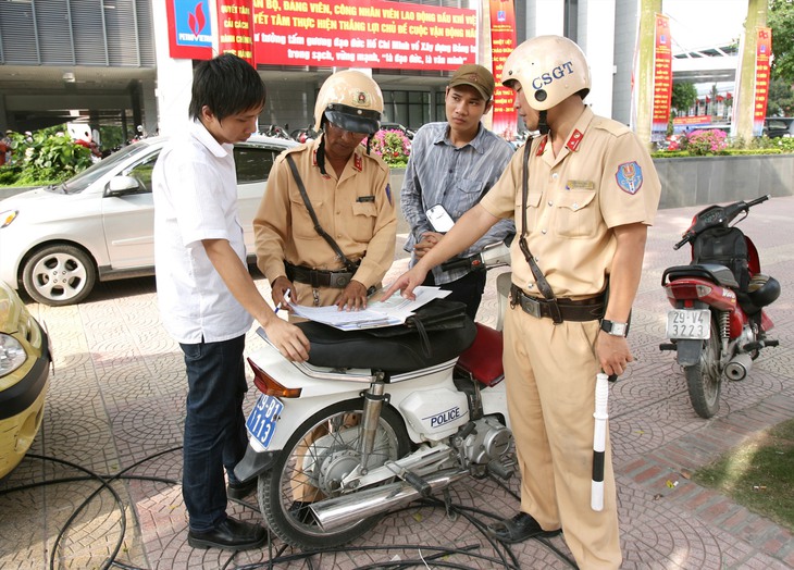 Người vi phạm giao thông có thể nộp phạt online tại nhà từ 15/9 - Ảnh 3. Người vi phạm giao thông có thể nộp phạt online tại nhà từ 15/9 - Ảnh 3.