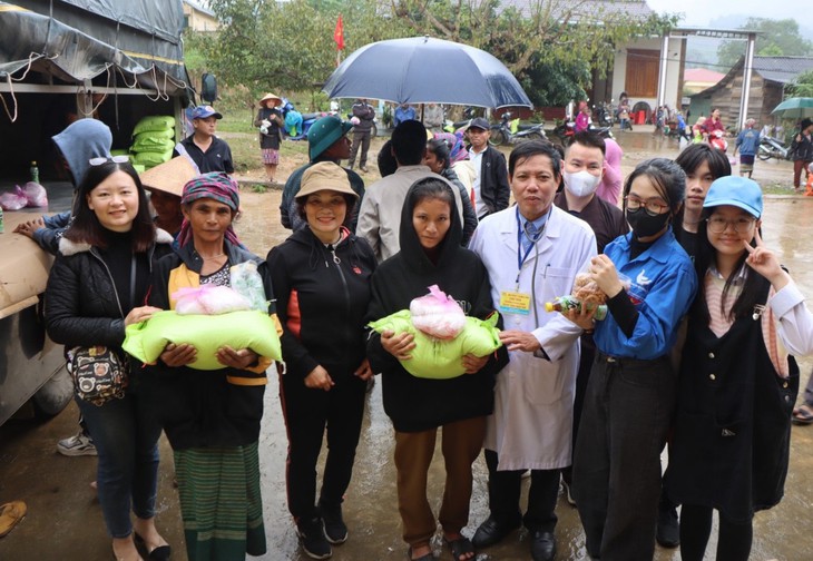 Khám, phát thuốc miễn phí cho người dân miền núi- Ảnh 2.