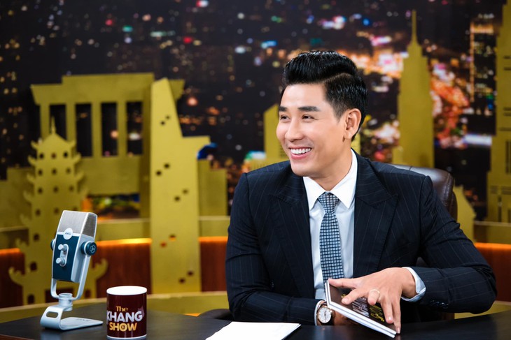 Sở hữu chuỗi nhà hàng, MC Nguyên Khang có giàu như tin đồn?- Ảnh 1. Sở hữu chuỗi nhà hàng, MC Nguyên Khang có giàu như tin đồn?- Ảnh 1.