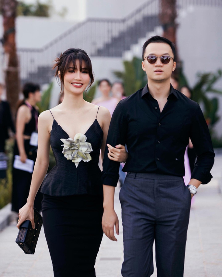 Hôn nhân đời thực của diễn viên VFC: Diễm My 9X hạnh phúc cùng chồng doanh nhân điển trai- Ảnh 5. Hôn nhân đời thực của diễn viên VFC: Diễm My 9X hạnh phúc cùng chồng doanh nhân điển trai- Ảnh 5.
