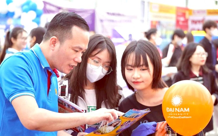 Tuyển sinh đại học 2024: "Nở rộ" nhiều ngành học mới