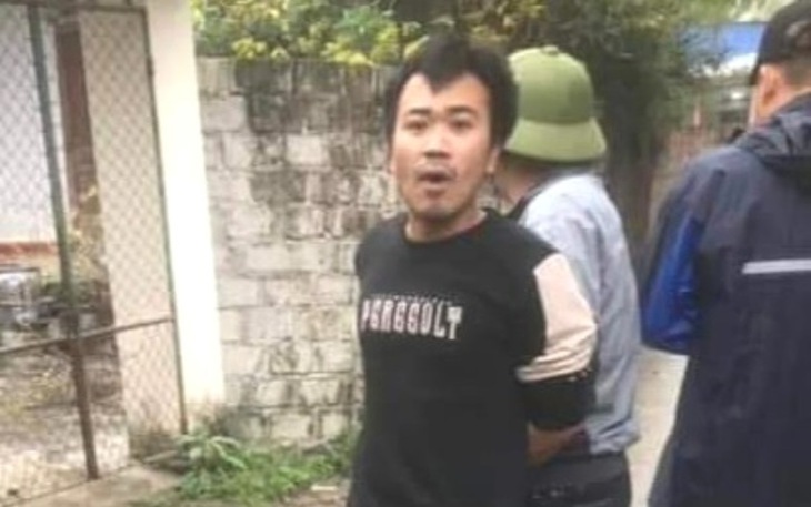 Con trai có biểu hiện tâm thần sát hại mẹ đẻ 