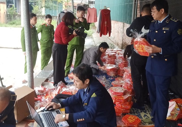 Mạo danh cơ sở khác sản xuất hàng nghìn mứt Tết giả- Ảnh 3.