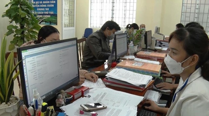 Phú Yên đẩy mạnh chuyển đổi số, ứng dụng công nghệ thông tin vùng dân tộc thiểu số- Ảnh 1.