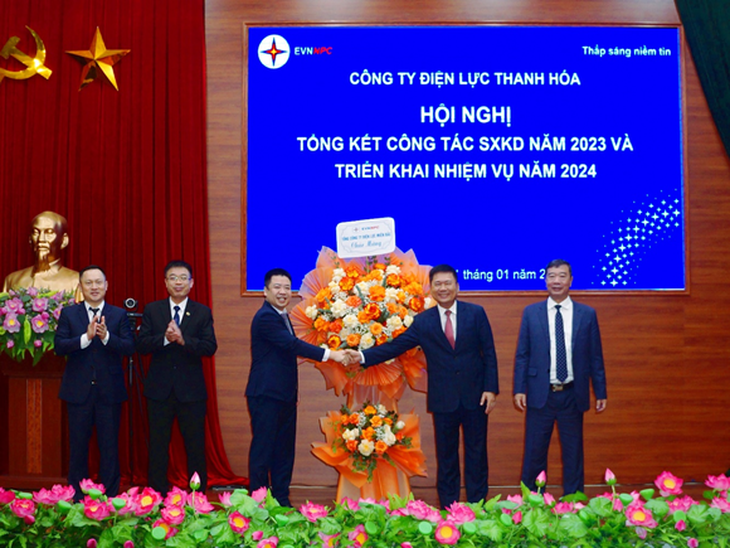 Những con số tăng trưởng ấn tượng của Công ty Điện lực Thanh Hóa- Ảnh 2.