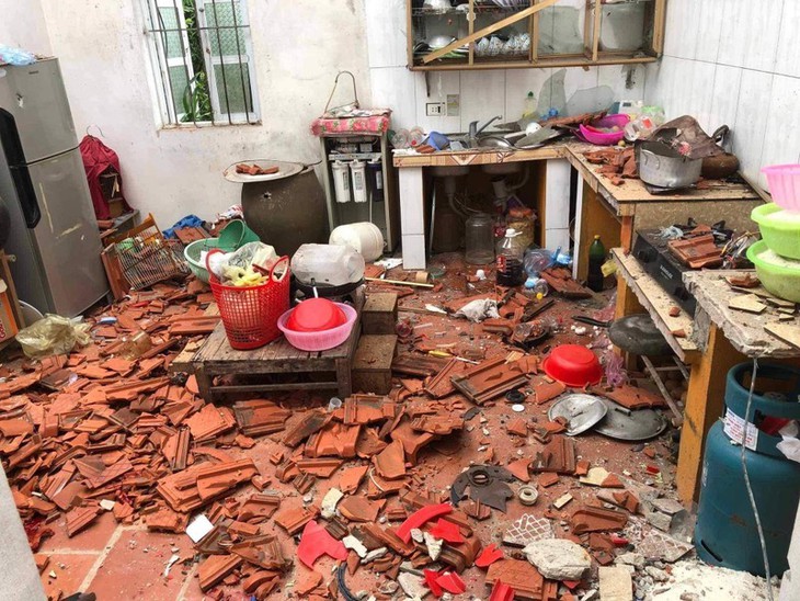 Hàng loạt vụ học sinh tự chế pháo nổ nguy hiểm dịp Tết, làm sao để ngăn chặn?- Ảnh 1. Hàng loạt vụ học sinh tự chế pháo nổ nguy hiểm dịp Tết, làm sao để ngăn chặn?- Ảnh 1.