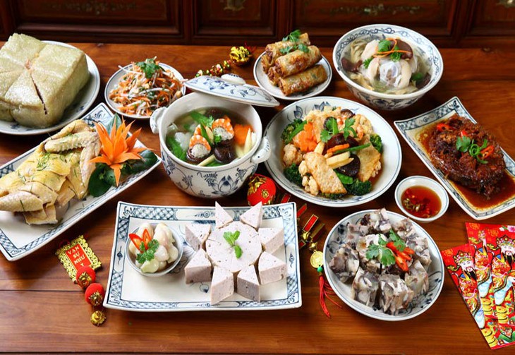 Dịp Tết, người bệnh mạn tính cần biết những điều sau để bảo vệ sức khỏe- Ảnh 1. Dịp Tết, người bệnh mạn tính cần biết những điều sau để bảo vệ sức khỏe- Ảnh 1.